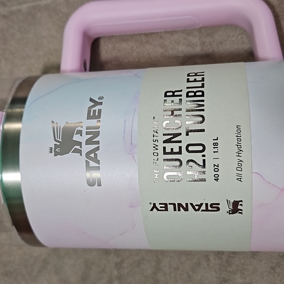 Stanley 40 oz Stainless Steel H2.0 flows tates Quencher Tumbler Watercolor Tulle - Picture 9 of 9